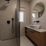Vila Turnea With Heated Pool *