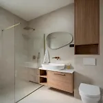 Turnea With Heated Pool Vila