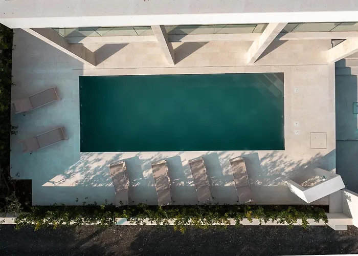 Turnea With Heated Pool Villa