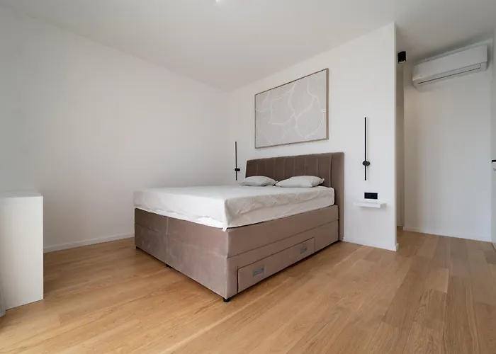 Turnea With Heated Pool